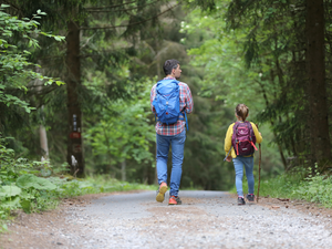 Navigating Social and Moral Development During Adolescence - A Guide for Parents of Tweens