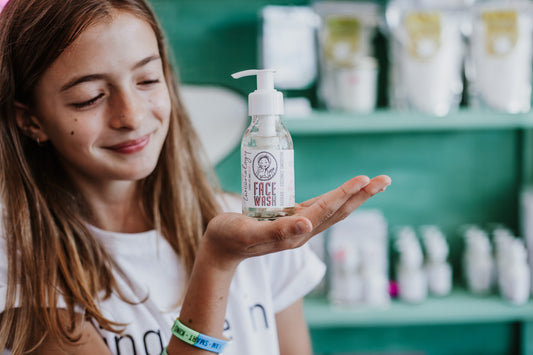 Face Wash for Tween Girls – Gentle Daily Natural Cleanser (100ml)