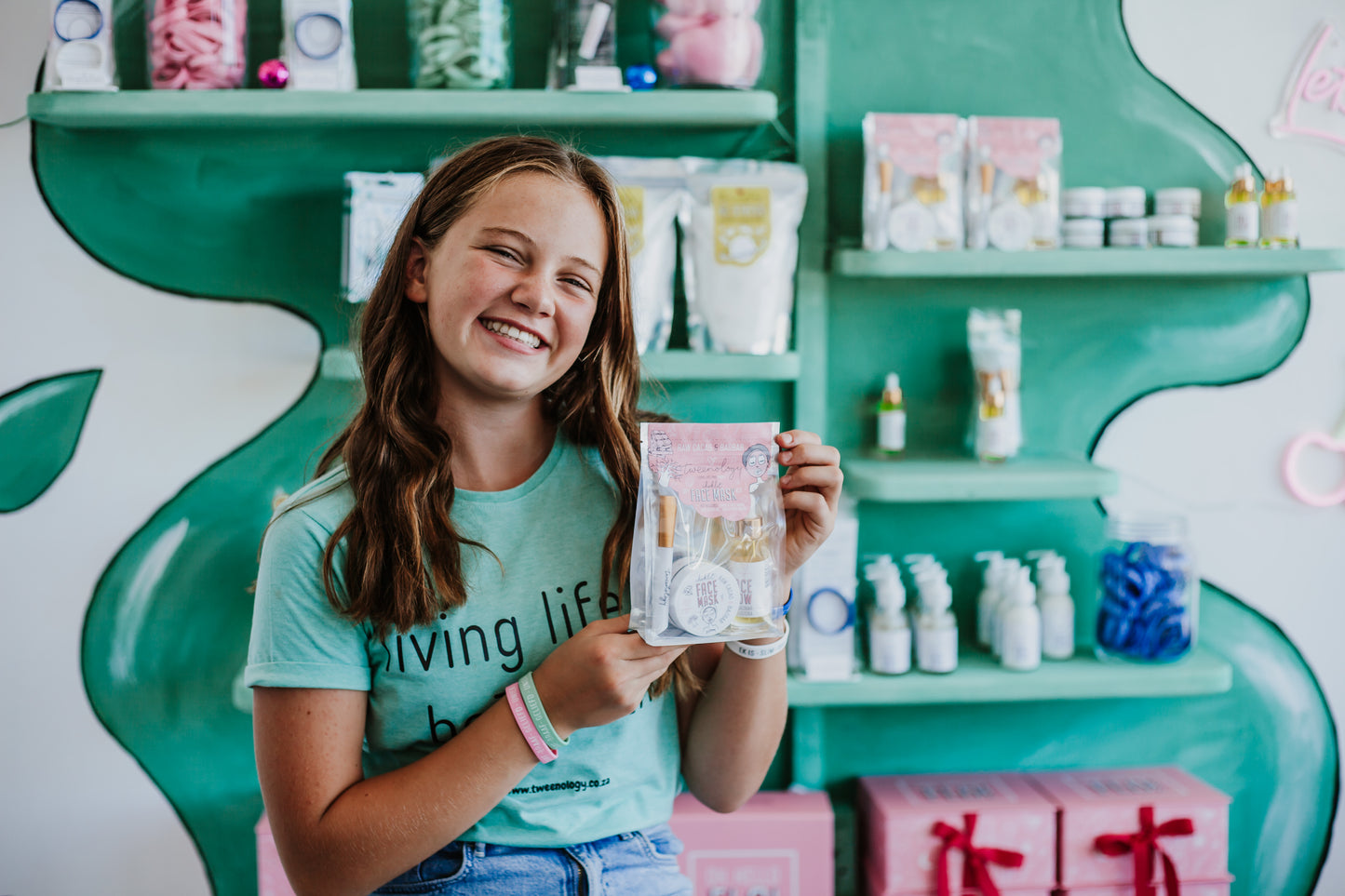 DIY Chocolate Face Mask Kit – Tween Skincare Fun + Glow Boost Mask 50g + oil 30ml+ Brush